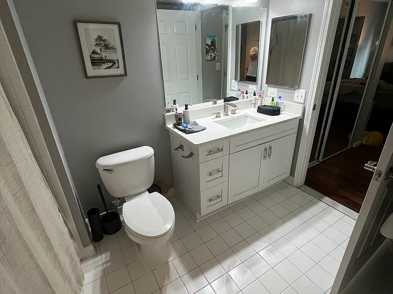 11710 Old Georgetown Rd #411 — Photo 7