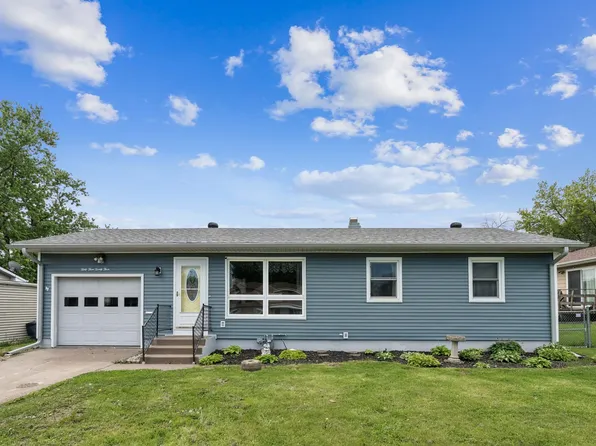 3323 W Denison Ave, Davenport, IA 52804