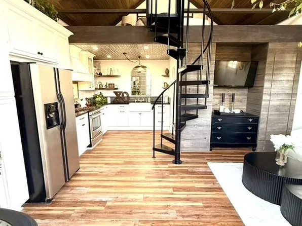 370 Main St #B, Los Alamos, CA 93440