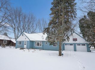 5717 Grandview Blvd, Mound, MN 55364