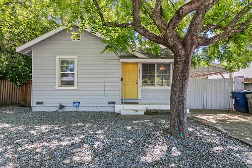 2032 South Ave Photo 1