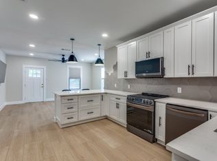2821 W Cantey St, Fort Worth, TX 76109
