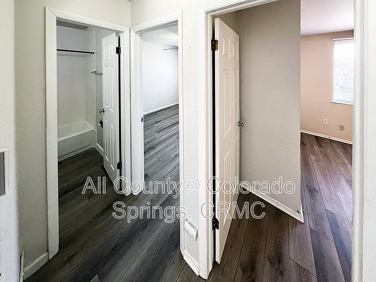 4331 Ericson Dr #4 — Photo 9