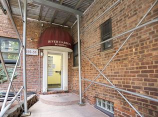 10255 67th Rd APT 2V, Forest Hills, NY 11375