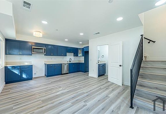 5th image of 5953 Florence Ave #2