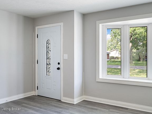4th image of 7922 Arlis Dr