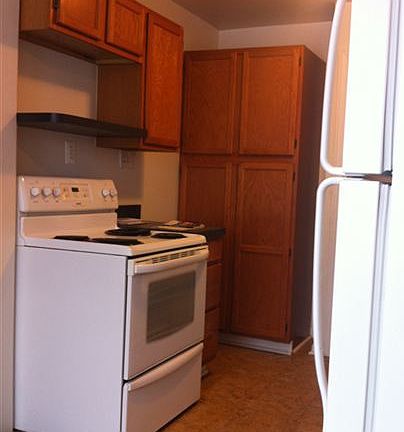17142 Centralia - Kitchen II