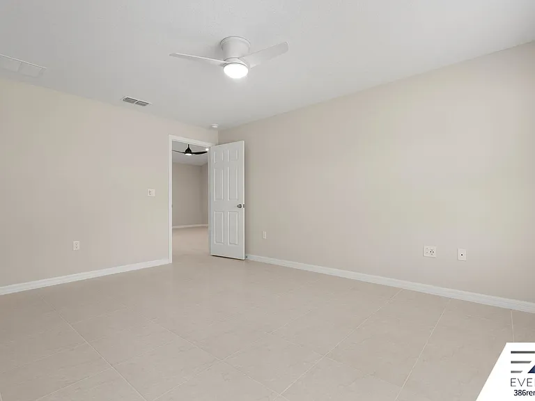 12 Llovera Pl #B — Photo 17