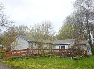 609 Vincent Ave, Rockford, IL 61102
