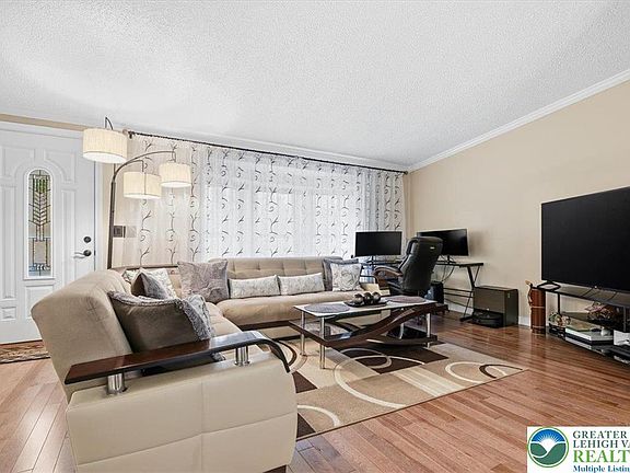 4th image of 150 R Pope Rd