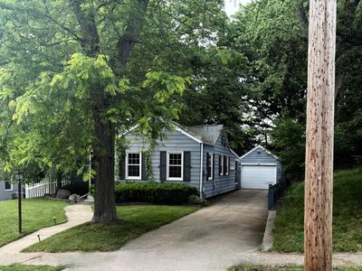 269 E Oak Grove Ave, Parchment, MI, 49004