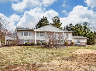 8651 Riverside Dr, Powell, OH 43065