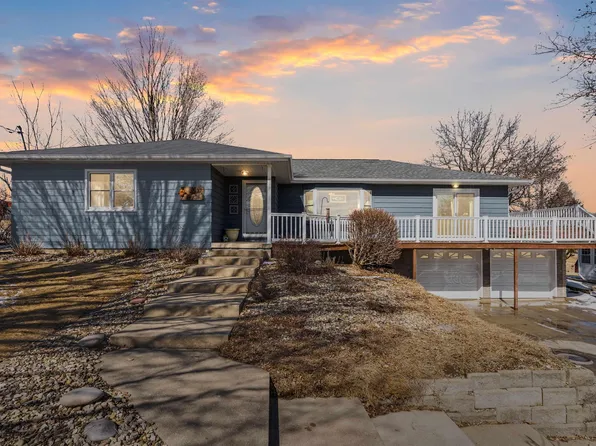 2037 260th St, Denver, IA 50622