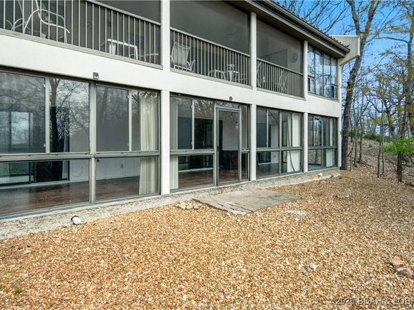 148 Laguna Dr Unit 1A, Lake Ozark, MO 65049