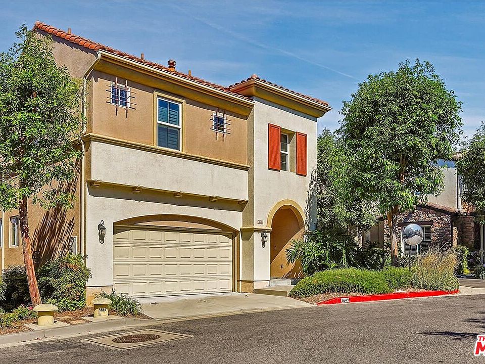 1st image of 5649 Como Cir