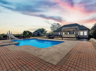 14 Ravenfield Rd, Taylorsville, GA 30178