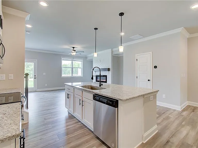 4745 Cypress Park Dr — Photo 9
