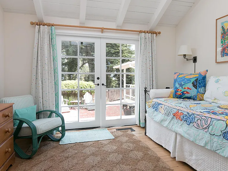 181 Rincon Point Rd — Photo 31