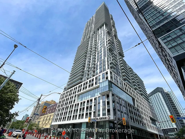 251 Jarvis St #806 — Photo 1