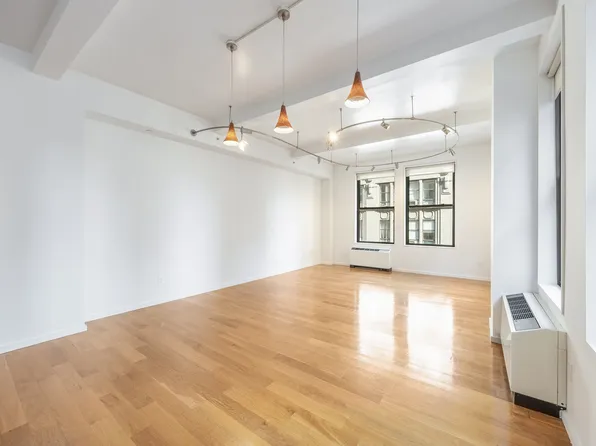 76 Madison Avenue image 26 of 37