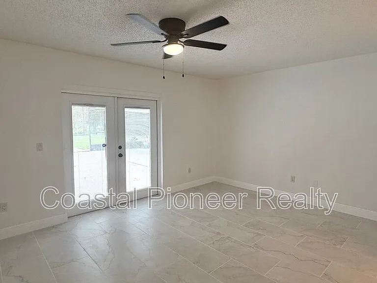 18306 Crawley Rd — Photo 18