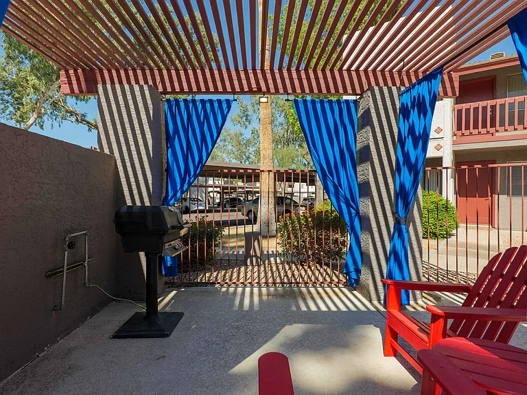 Country Gables — Photo 19