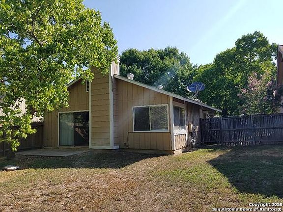 2nd image of 16415 Spruce Leaf St
