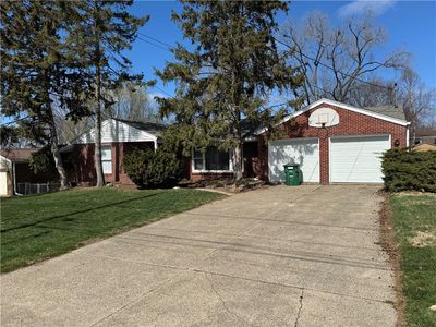 7023 Sunset Ter, Windsor Heights, IA, 50324