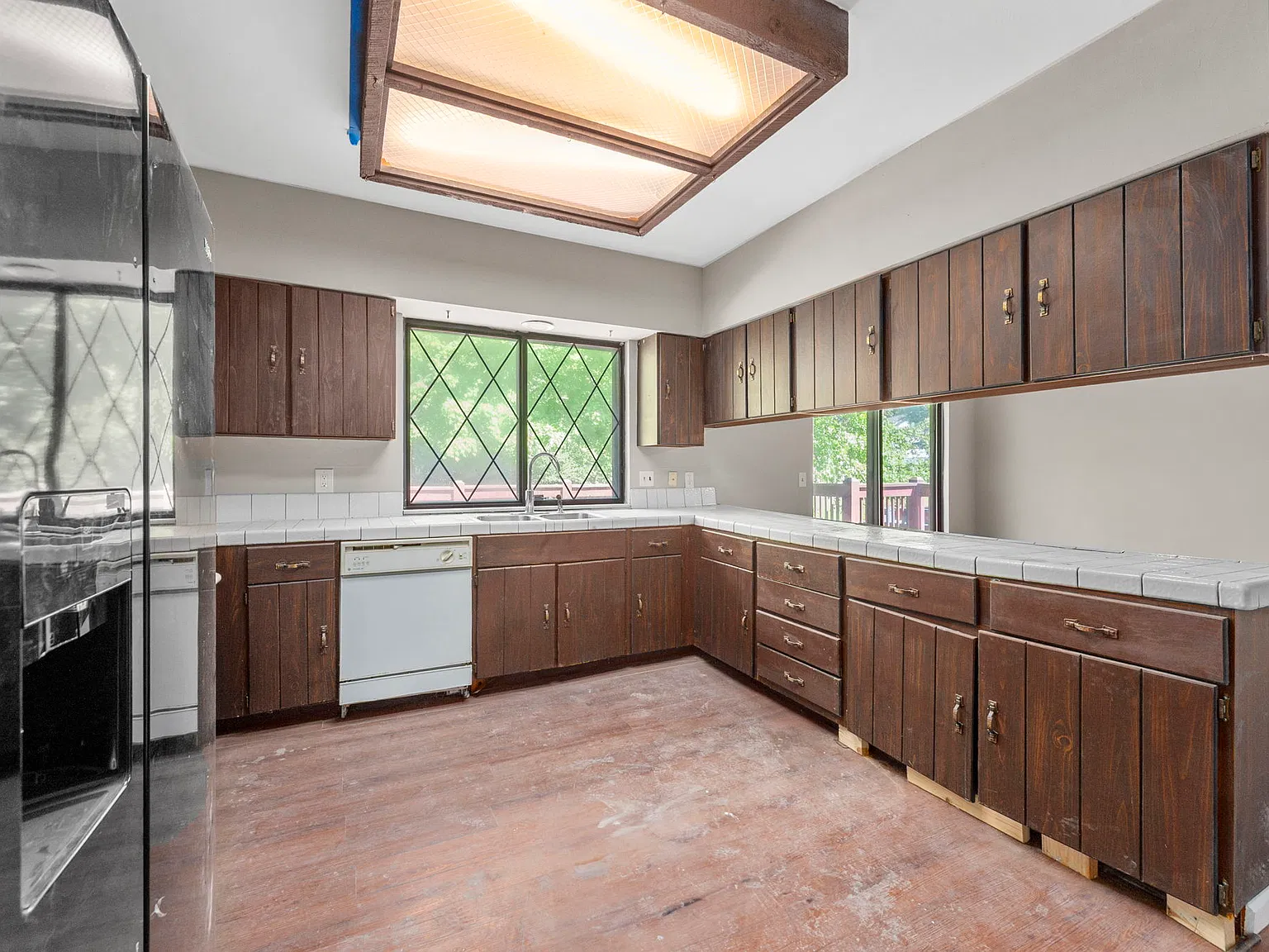 3 bed, 2910 sqft, $2,500 — Photo 3