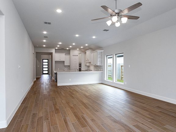 2nd image of 8831 Harbor Pines Dr