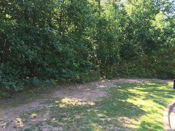 2nd image of 803 Trotters Way