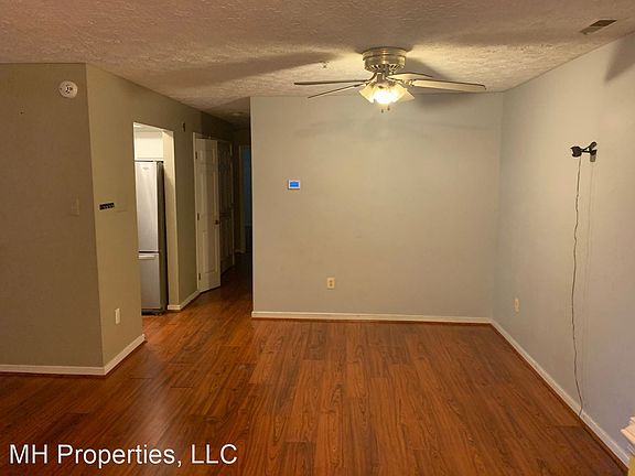 3rd image of 2401 Forest Edge Ct Unit J
