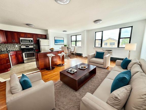 4th image of 1942 77th St #3