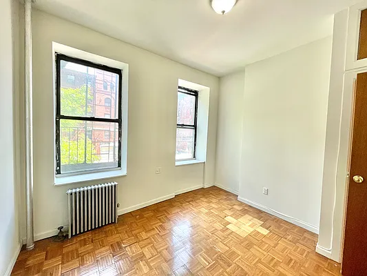 Rented by Compass | media 2