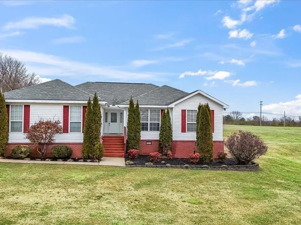 97 Pond View Dr, Holly Pond, AL 35083