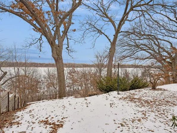 1948 Cedar Lake Pkwy, Minneapolis, MN 55416