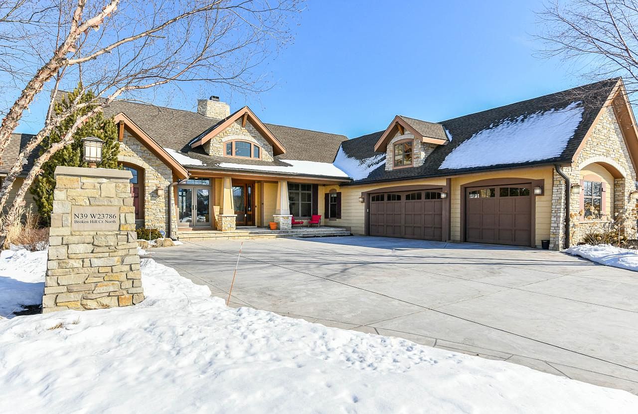 N39W23786 Broken Hill CIRCLE NORTH, Pewaukee, WI 53072 Zillow
