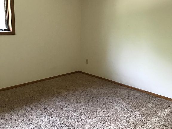 Upper bedroom