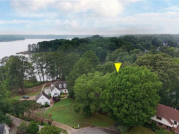 4th image of 49 Dillwyn Dr