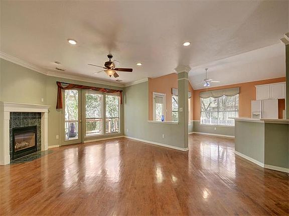 4th image of 4720 Eagle Feather Dr