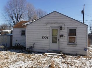 1004 Reynolds St, Madison, IL 62060