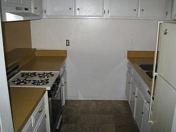 4th image of 490 4th Ave Unit 24