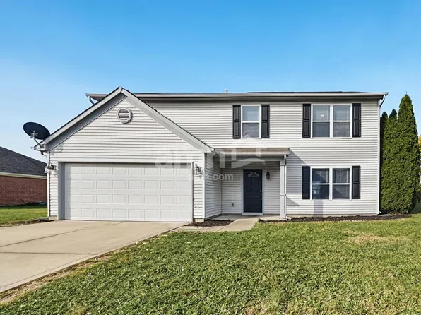 2372 Valley Creek Ln E, Indianapolis, IN 46229