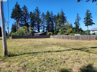 20th St, Pt Orford, OR 97465
