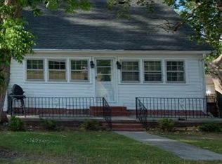 124 Cedar Rd, Lexington, SC 29073