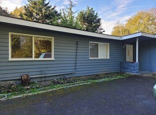 1010 99th Ave SE #B, Everett, WA 98205