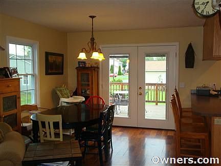 Dining Room w/ French Doors to Deck