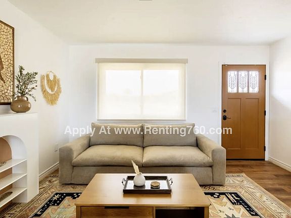 3rd image of 59377 Belfair Dr