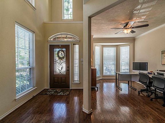 4th image of 2916 Misty Wind Ct