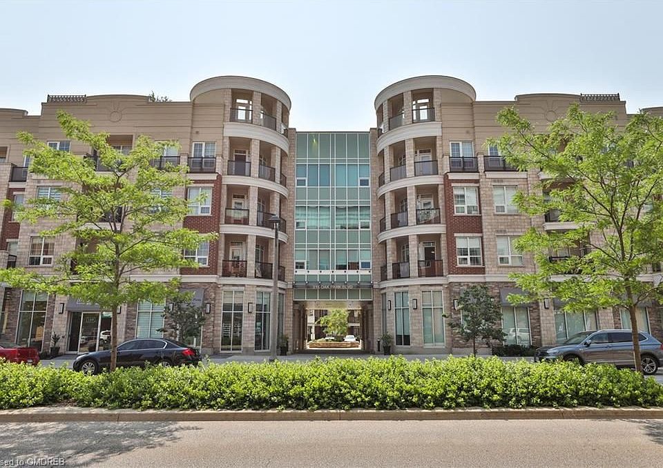 1st image of 216 Oak Park Blvd #225